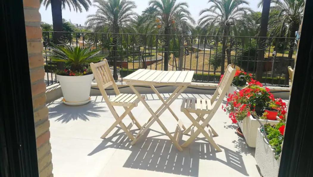 Villa St. Rafael Vilanova i la Geltrú Εξωτερικό φωτογραφία